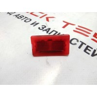 12 Фонарь подсветки дверей красный Tesla model X 1007152-70-E